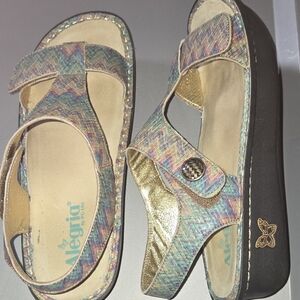 Alegria Sandals New no tags